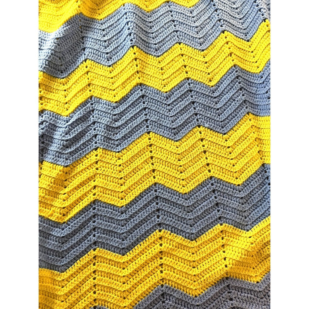 Handmade Chevron Throw Blanket 63x65 Yellow Gray Chunky Knit‎ Boho Afghan